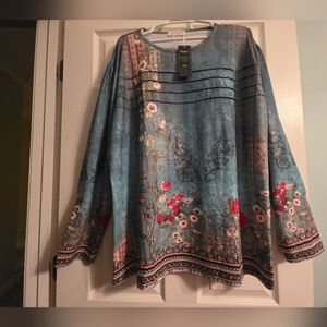 Elegant Floral Women's Blouse in Blue and Red